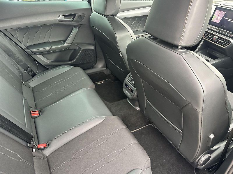 Cupra Formentor (2024) 2.0 TSI 4Drive DSG - fotka 11 z 35
