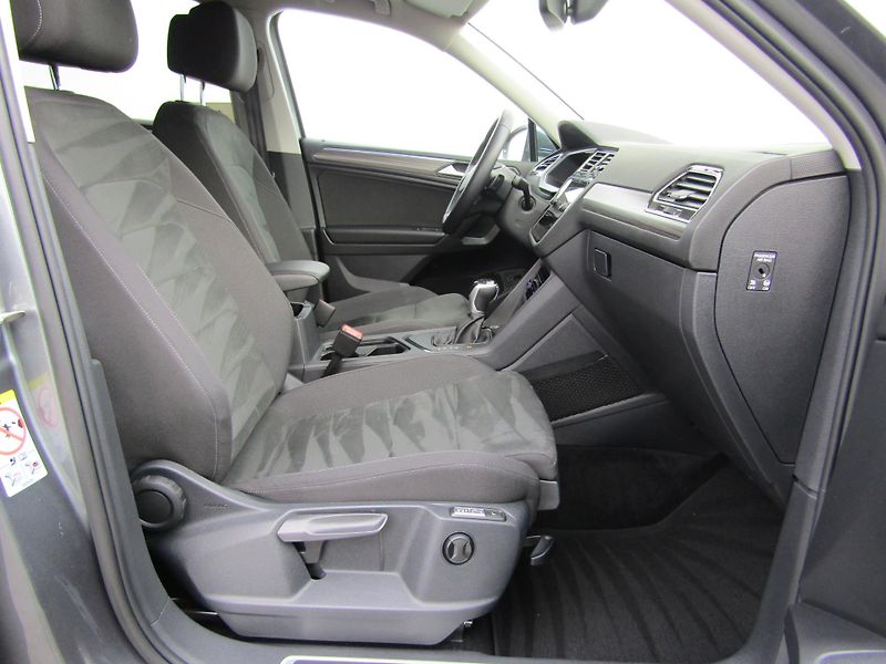 Volkswagen Tiguan (2022) Life 1,5 TSI DSG 110KW - fotka 21 z 30