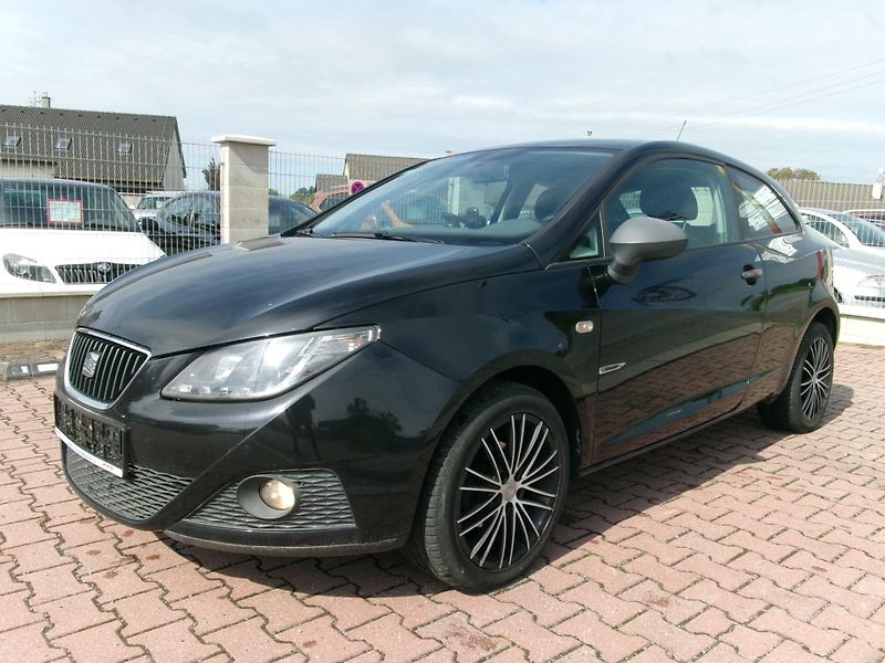 Seat Ibiza (2011) 1,6TDI KLIMA BT USB TEMP - fotka 2 z 29