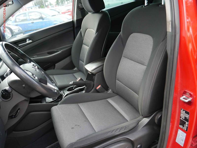 Hyundai Tucson (2020) 1.6 T-GDi, ČR, Adventure - fotka 9 z 16