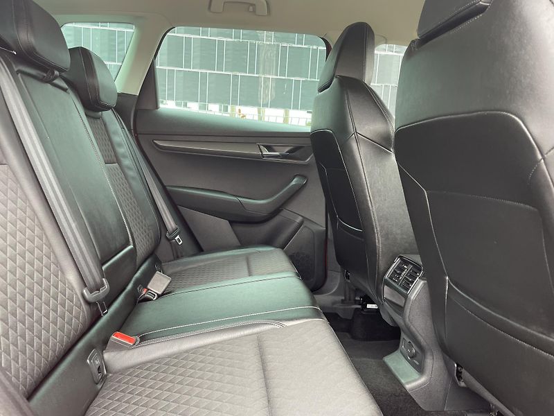 Škoda Karoq (2020) 1.5 TSI 110 kW DSG STYLE - fotka 13 z 34