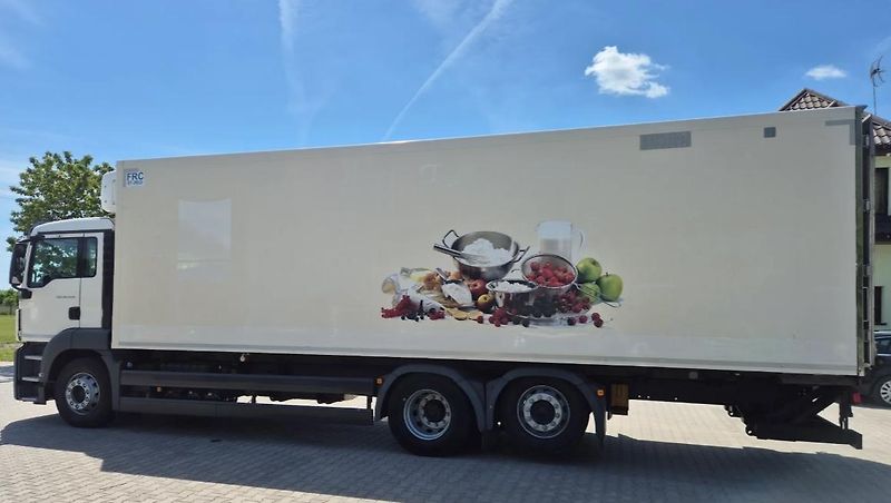 MAN TGS (2016) 26.400 6x2 chlaďák EURO 6 - fotka 3 z 14