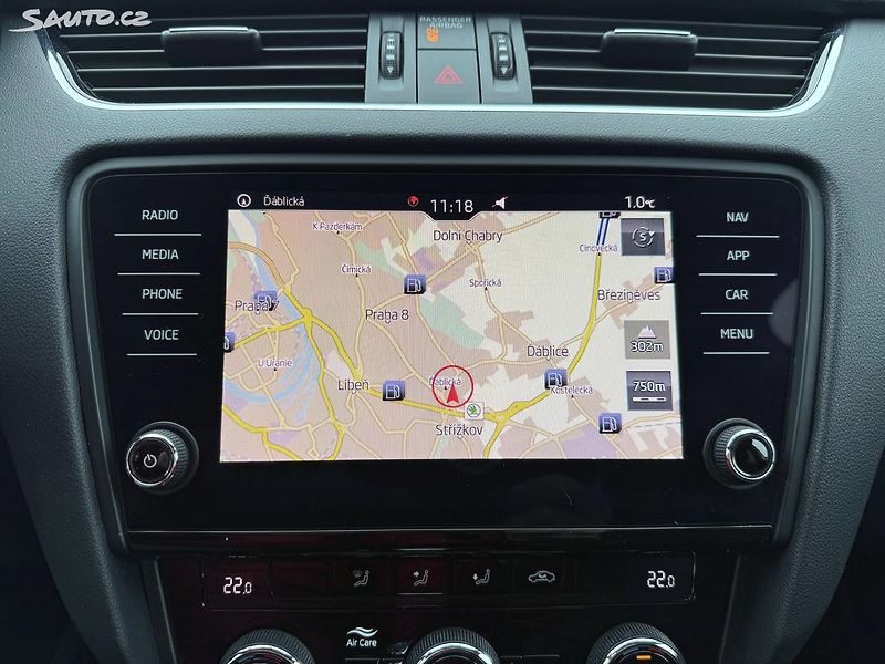 Škoda Octavia 1.6 TDi DSG - fotka 16 z 32