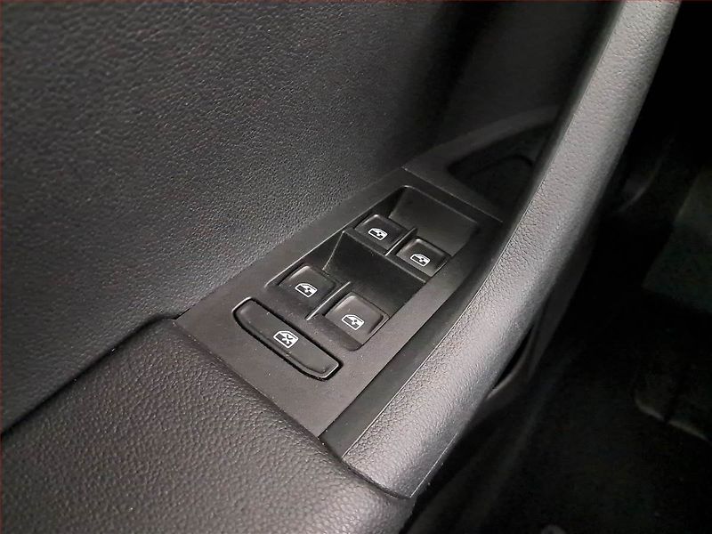 Škoda Octavia (2015) Style 1.6 TDI, Automat - fotka 16 z 19
