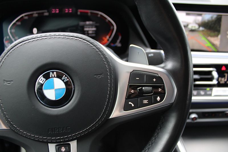 BMW X6 xDrive30d Mpaket CZ DPH - fotka 16 z 26