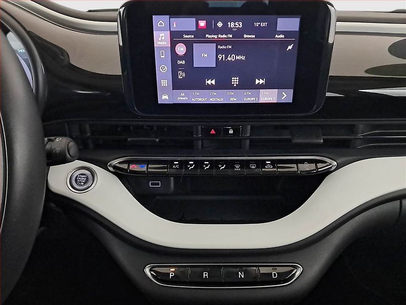 Fiat 500e (2021) 42 kWh, SoH 94%, Automat - fotka 12 z 18