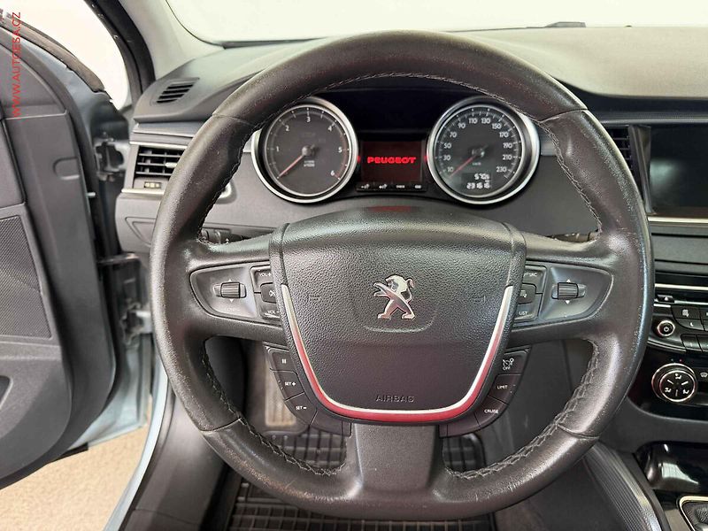 Peugeot 508 (2012) 2.0HDi, AC, tempo - fotka 12 z 18