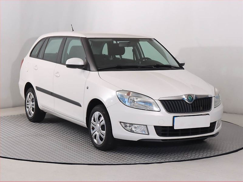 Škoda Fabia (2012) 1.6 TDI, Tempomat - fotografie inzerátu