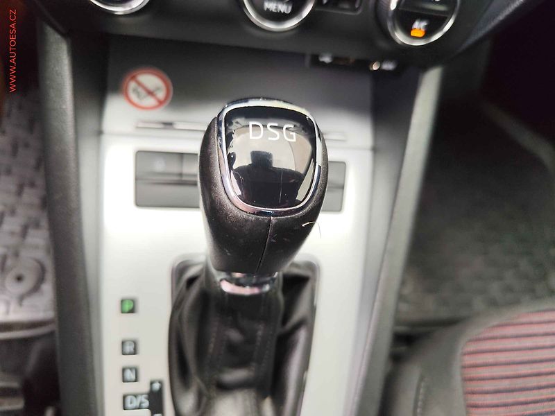 Škoda Octavia (2016) 2.0 TDi, DSG, bixen - fotka 19 z 27