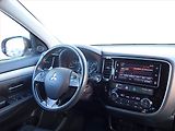 Mitsubishi Outlander (2018) Intense 2.0, 4X4, Automat - náhled 7