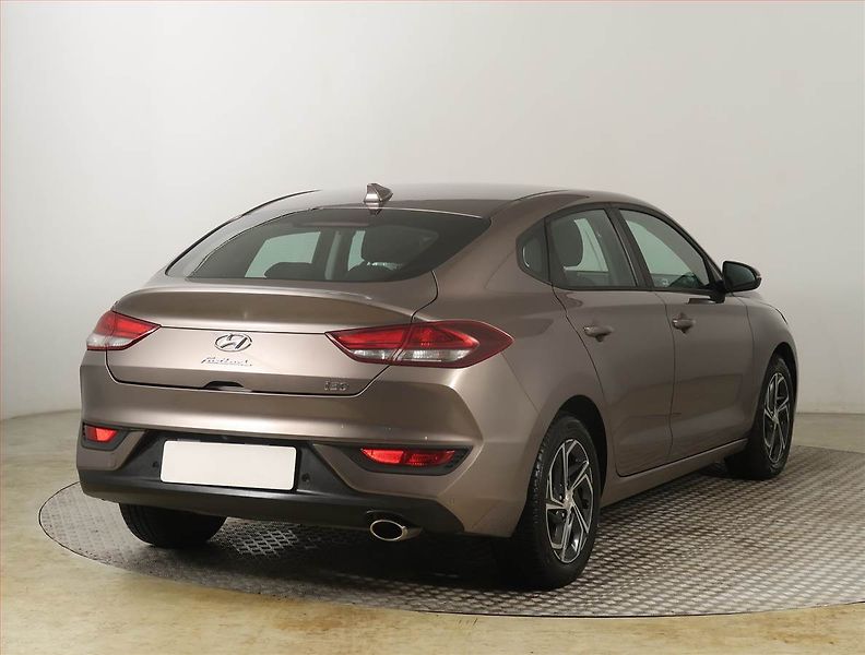 Hyundai i30 (2021) 1.0 T-GDI, Serv.kniha - fotka 5 z 19