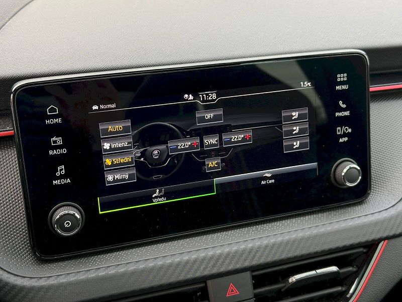 Škoda Kamiq (2024) 1.0 TSI 85 kW Monte Carlo - fotka 18 z 22