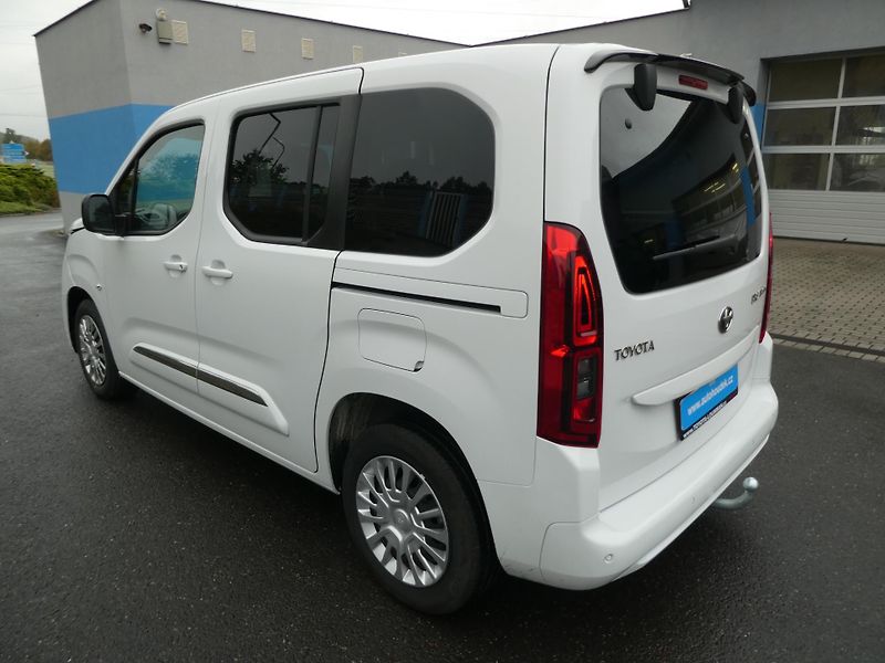 Toyota ProAce City VERSO 1,5D závěs - fotka 5 z 15