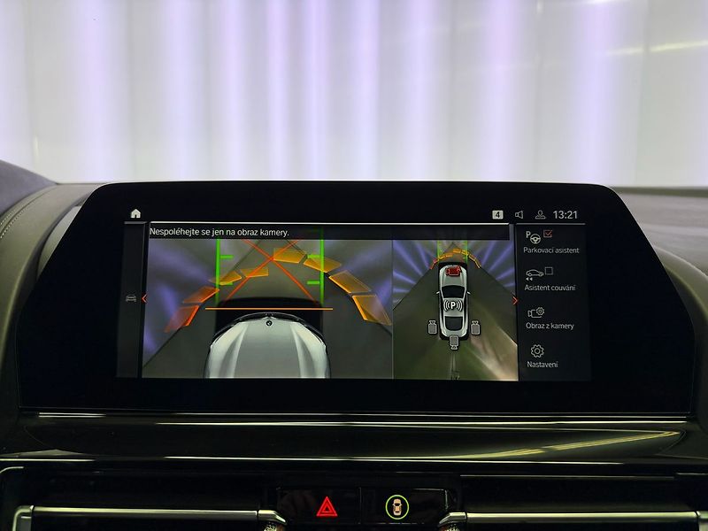 BMW M8 M850 xDrive M-SPORT, H&K, HUD, - fotka 18 z 36