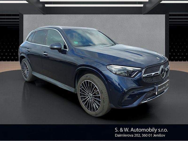 Mercedes-Benz GLC 300de AMG 4Matic - fotka 3 z 26