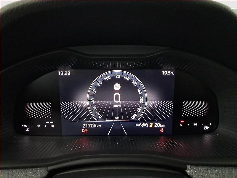 Škoda Scala (2025) Selection 1.0 TSI - fotka 11 z 16
