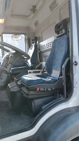 Iveco Eurocargo ML120E25P Skříň,čelo, 260t km - fotka 6 z 23