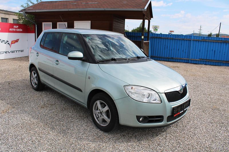 Škoda Fabia (2009) 1,2i SPORT KLIMA EL.OKNA ALU - fotka 1 z 16