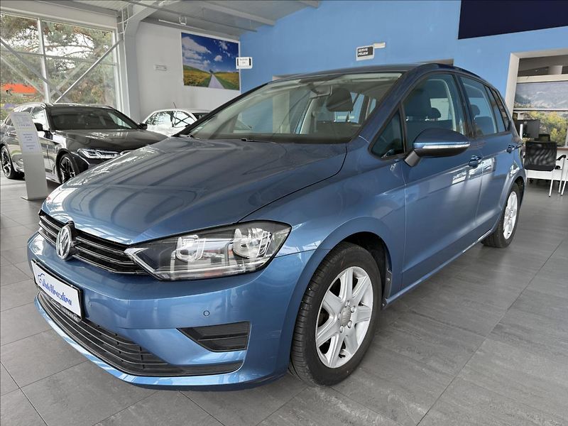 Volkswagen Golf Sportsvan 1,2   TSI 63kW,SERVISKA,2.MAJ - fotka 3 z 24