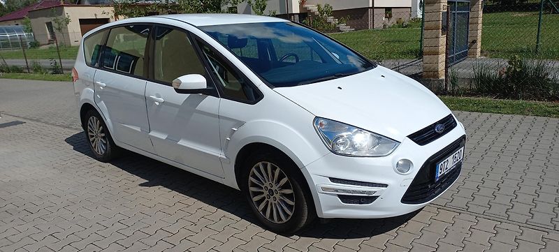 Ford S-MAX (2014) model Winner Plus - fotka 3 z 16