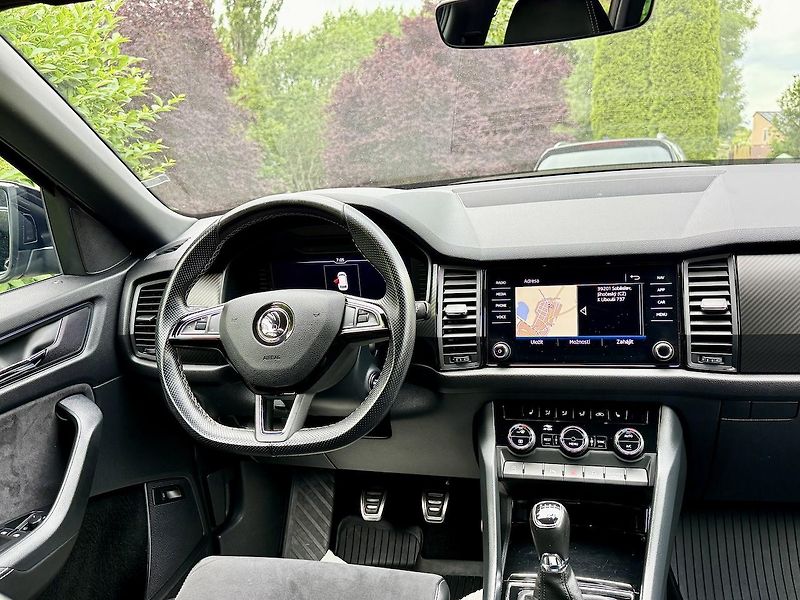 Škoda Kodiaq (2020) 1,5TSi 110kW SPORTLINE TAŽNÉ  - fotka 6 z 30