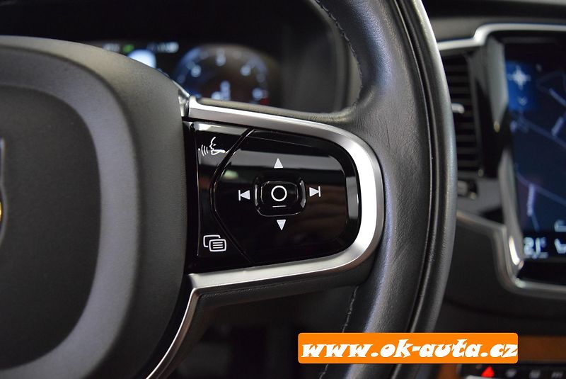 Volvo XC90 2.0 B5 AWD 7 MÍST KAMERA 360°  - fotka 42 z 71