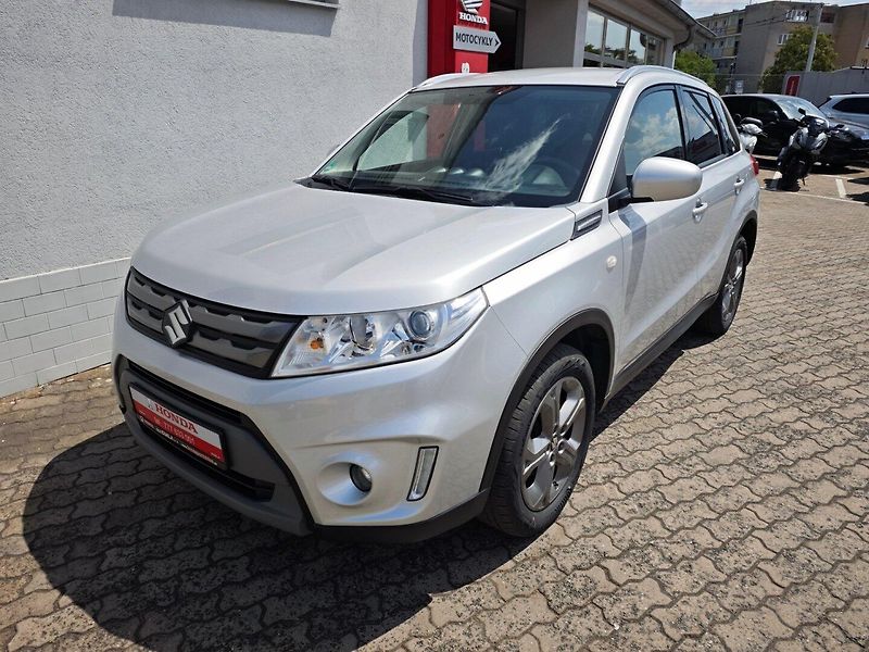 Suzuki Vitara (2016) 1.6 VVT ALLGrip 4x4 Kamera - fotka 3 z 42