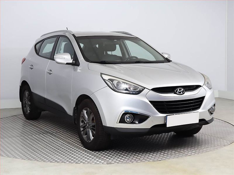 Hyundai ix35 (2014) 2.0 CRDi, 4X4, Kůže, Tempomat - fotografie inzerátu