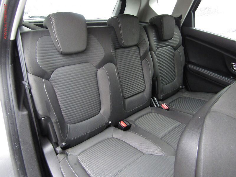 Renault Scénic (2016) 1.2 TCe, Navigace - fotka 13 z 17