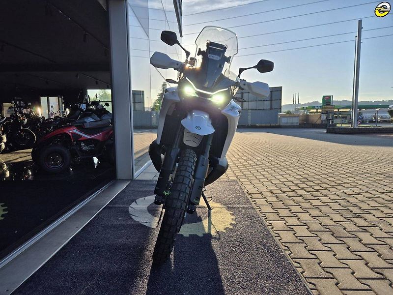 CFMOTO (2026) 1000 MT-X ADVENTURE - fotka 30 z 43