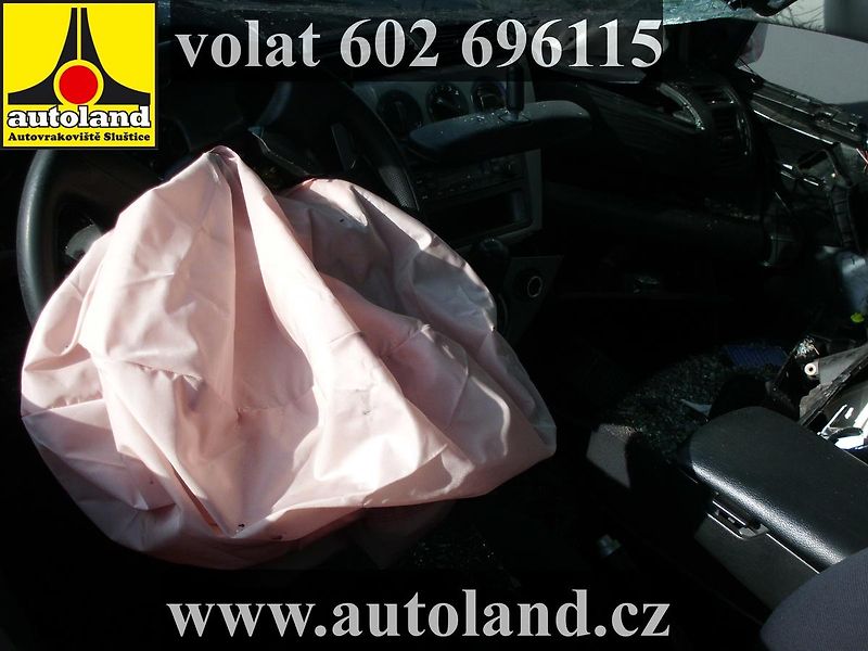 Honda Civic (2002) VOLAT 602 696115 - fotka 4 z 6