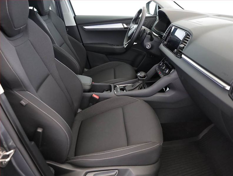 Škoda Karoq (2024) Drive 1.5 TSI - fotka 7 z 18