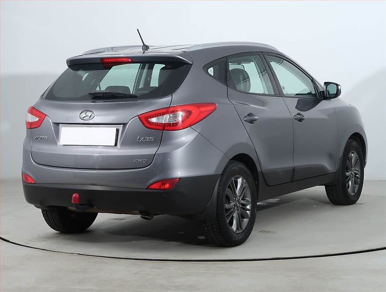 Hyundai ix35 (2014) 2.0 GDI, 4X4, Kůže, Tempomat - fotka 5 z 20