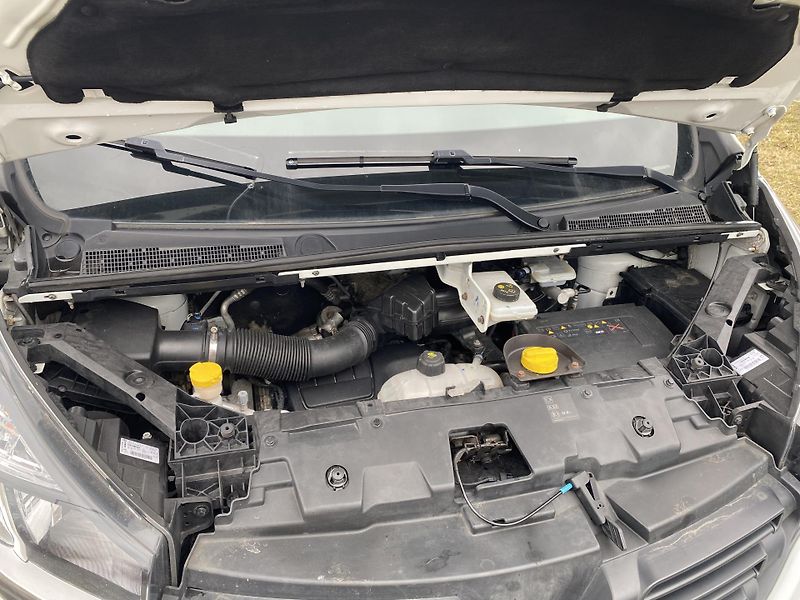 Renault Trafic (2019) 1.6DCi, 5-MÍST, 1.MAJ.ČR!! - fotka 40 z 42