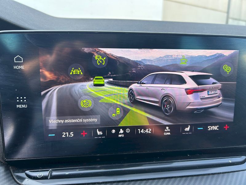 Škoda Octavia (2023) COM RS TD 147/2.0 A7A - fotka 25 z 33