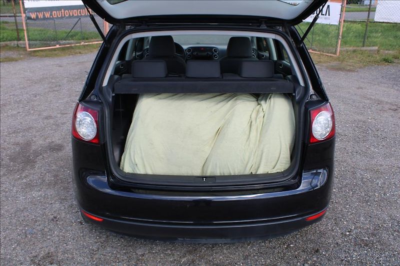 Volkswagen Golf Plus 1,4 TSi  1.maj.,ČR,Dig.klima - fotka 14 z 25