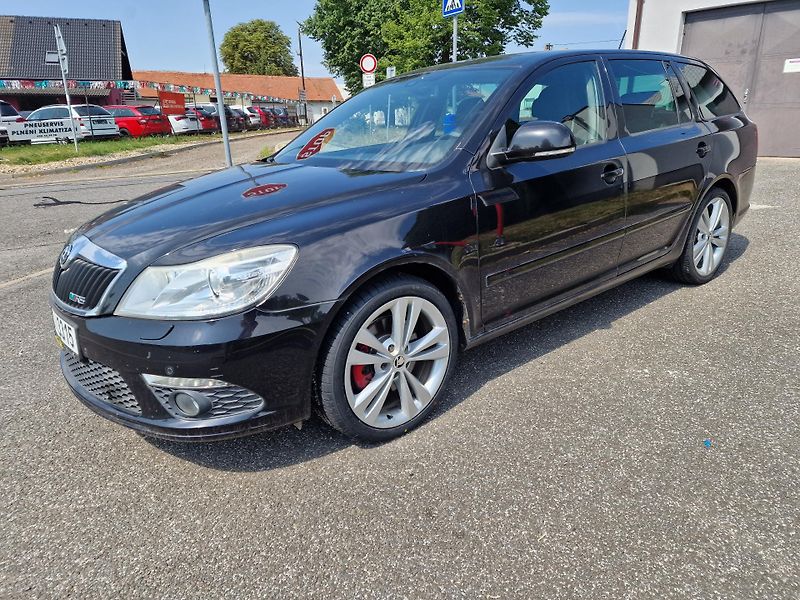 Škoda Octavia RS 2,0TDI 125KW VÝHŘEV TAŽNÉ  - fotografie inzerátu