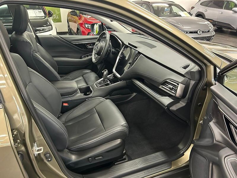 Subaru Outback (2022) 2.5 TOURING 2022 | Záruka - fotka 26 z 53