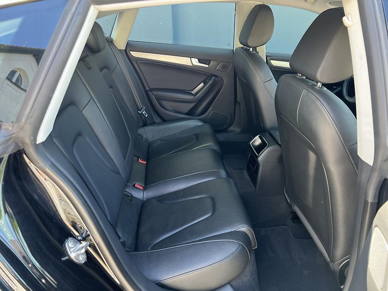 Audi A5 Sportback 2.0TFSi 155kw KLIMA  - fotka 28 z 40
