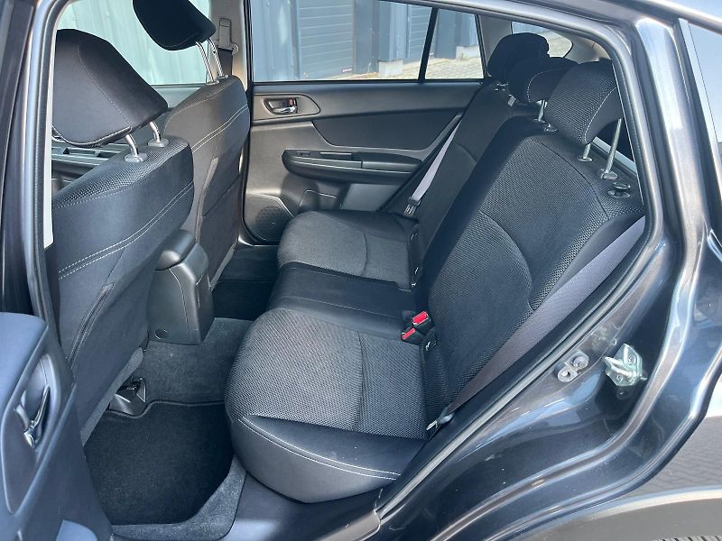 Subaru XV 2,0i AWD Comfort / servis.kn. - fotka 8 z 17