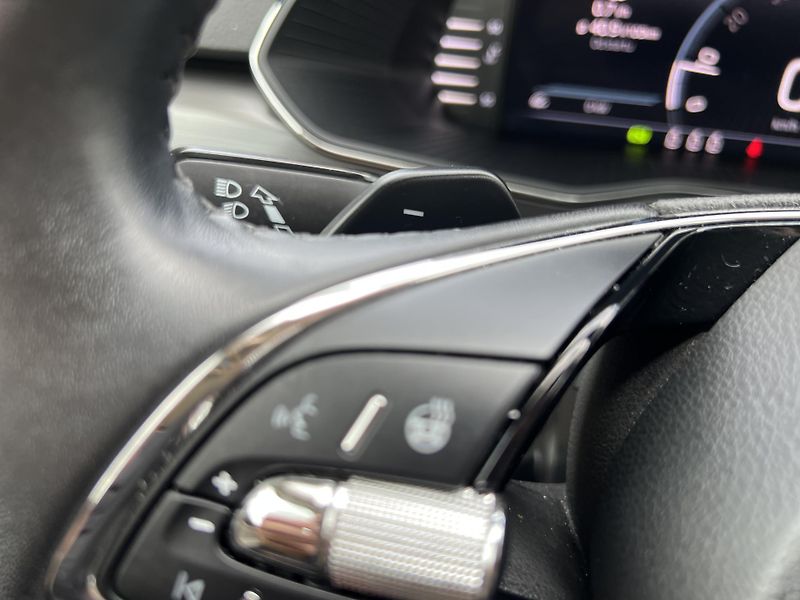 Škoda Superb 2.0TDi 147kw 4x4 ČR 1.MAJ DPH - fotka 15 z 50