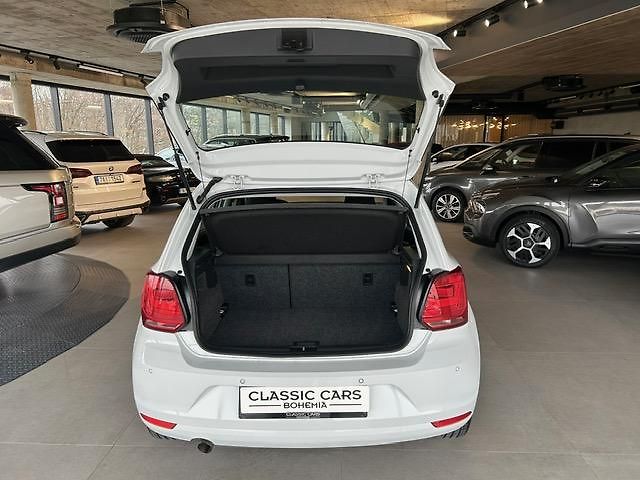 Volkswagen Polo (2016) 1,4 TDi DSG Comfortline - fotka 23 z 24