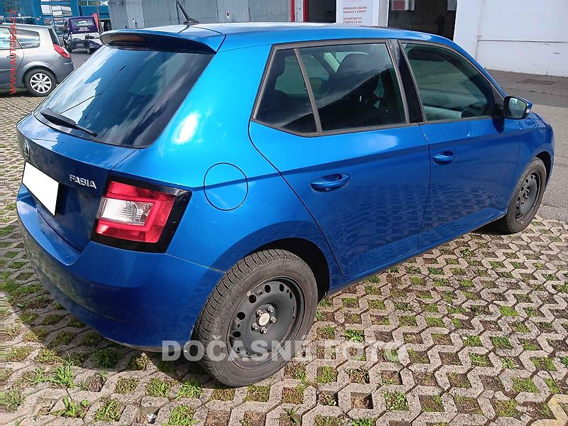 Škoda Fabia (2017) 1.2 TSI, ČR, AC, temp - fotka 2 z 3