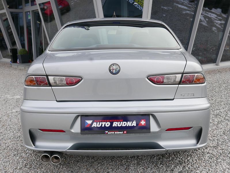 Alfa Romeo 156 3,2 GTA 184kW - fotka 10 z 30