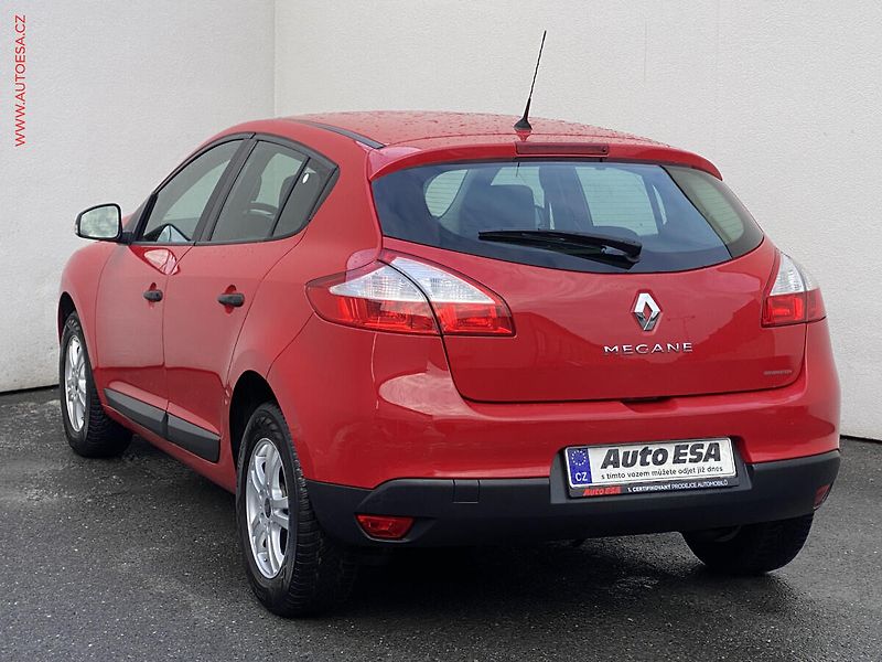 Renault Mégane (2012) 1.6i, ČR, AC, temp, STK1/28 - fotka 6 z 16