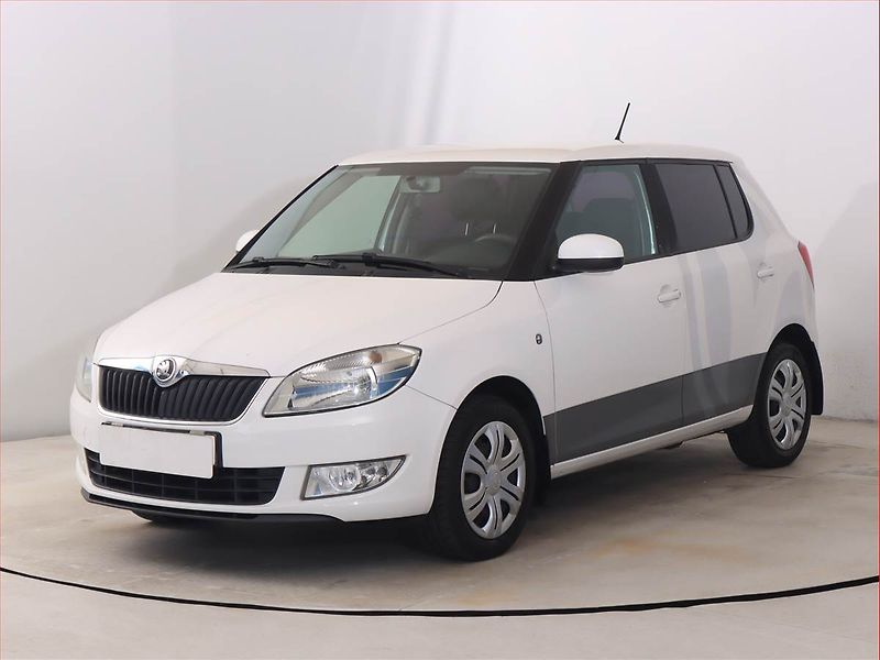 Škoda Fabia (2014) 1.2 TSI - fotka 2 z 14