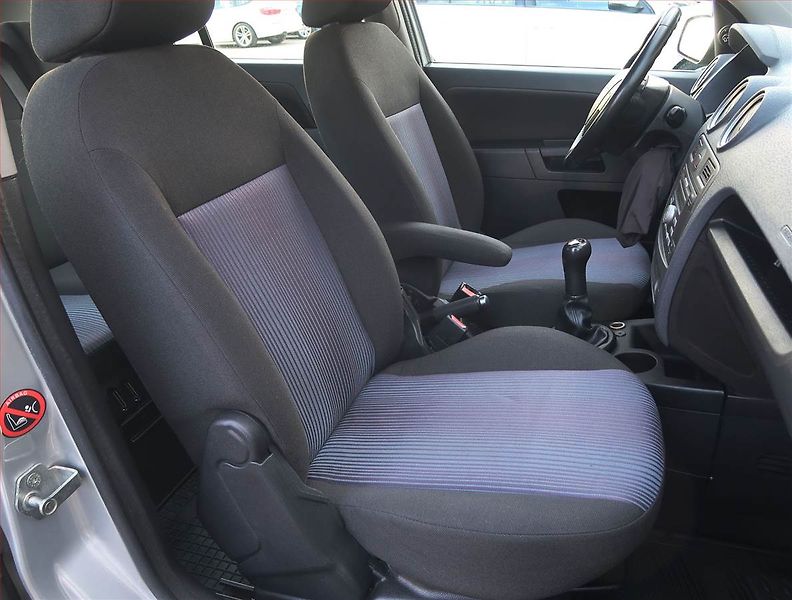 Ford Fusion (2009) 1.4, nová STK, jezdí výborně - fotka 9 z 14