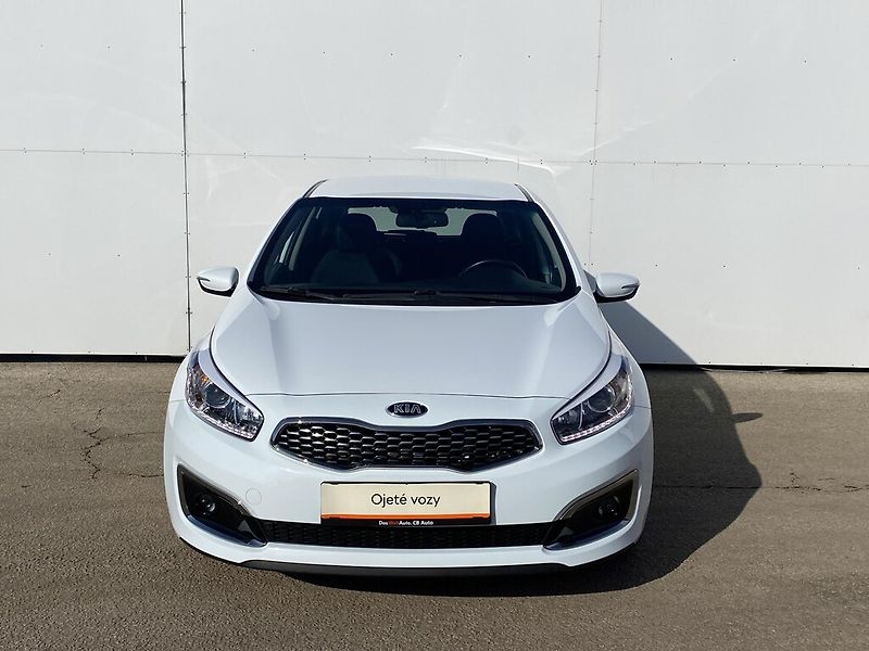 Kia Ceed 1,6 CRDi 100 kW - fotka 5 z 25
