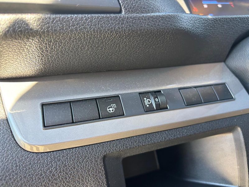 Toyota ProAce Verso 2,2 D Business Comfort 9S - fotka 13 z 23