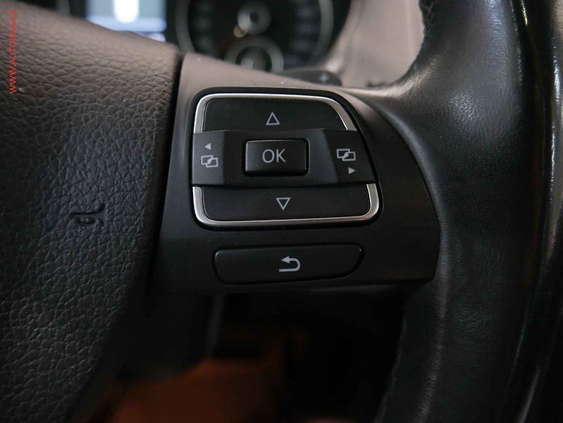 Volkswagen Sharan (2013) 2.0. TDI, servis.kniha, DSG - fotka 13 z 24